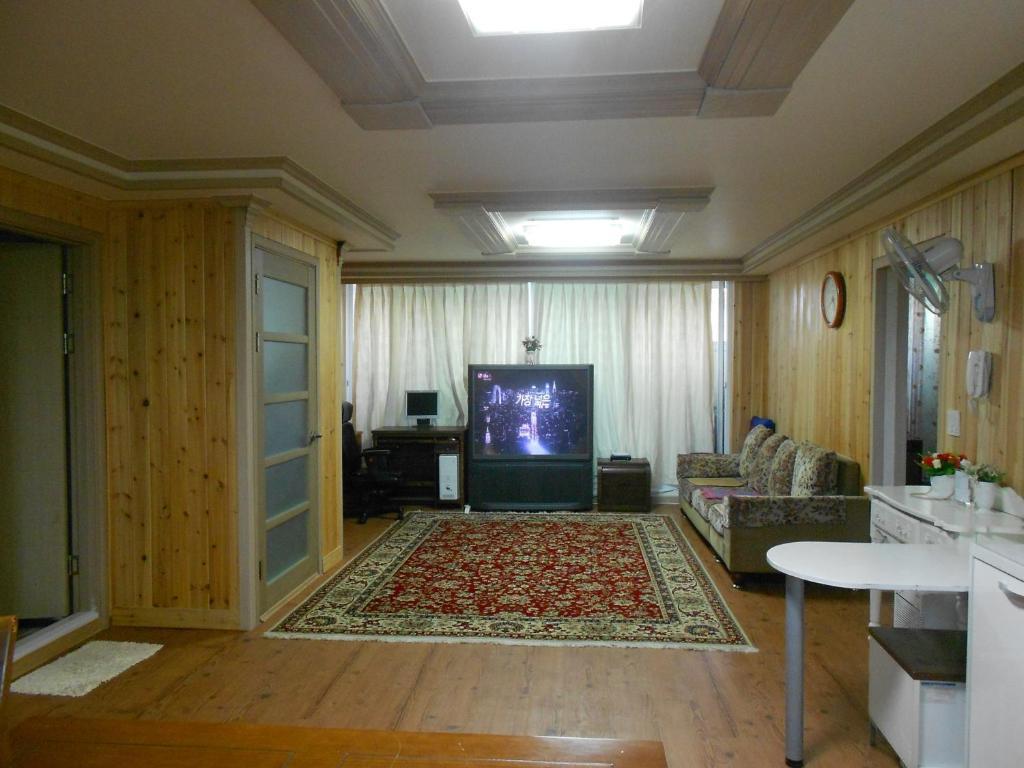 Elvis Bnb อินชอน ภายนอก รูปภาพ